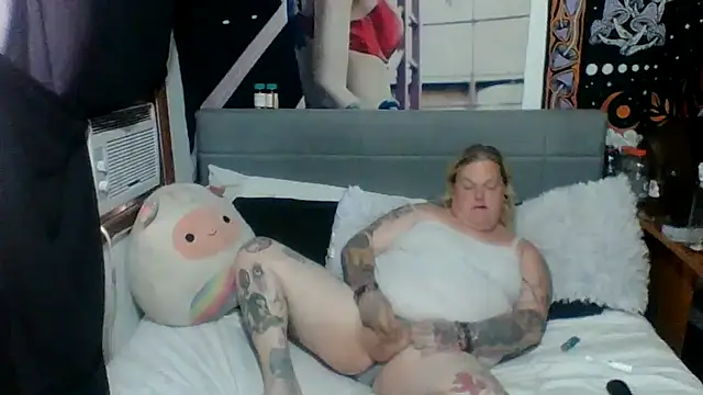 Snapshot of Trans_Girl_next_door420 chatting on July 2, 2026, 10:38 pm Trans Girl next door420 online show from July 2, 2026, 10:38 pm