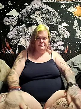 Snapshot of Trans_Girl_next_door420 chatting on March 26, 2026, 1:31 pm Trans Girl next door420 online show from March 26, 2026, 1:31 pm