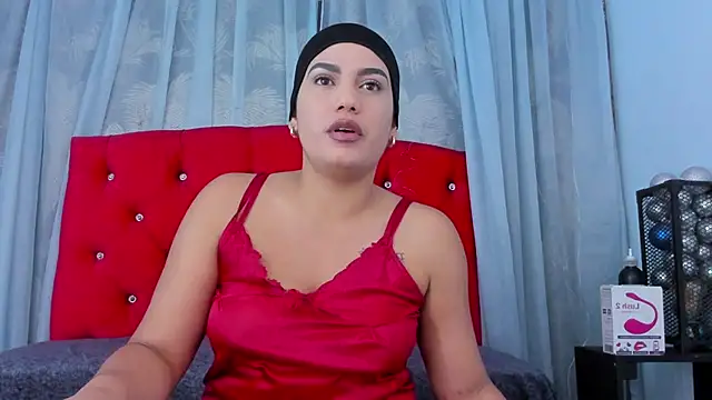 Snapshot of Cumming_Tiffani chatting on February 22, 2025, 6:08 pm Cumming Tiffani online show from February 22, 2025, 6:08 pm