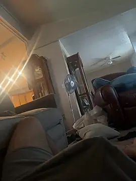 Snapshot of Jayare95 chatting on November 12, 2025, 6:23 pm Jayare95 online show from November 12, 2025, 6:23 pm