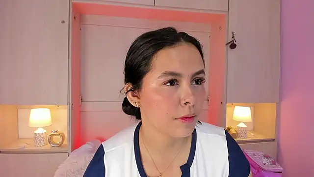 valerymeyerr online show from October 19, 2025, 4:15 am