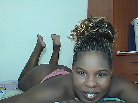 Sexyebonygal online show from May 13, 2026, 4:41 am