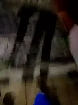 Snapshot of Ariadna2015 chatting on November 26, 2025, 1:27 am Ariadna2015 online show from November 26, 2025, 1:27 am