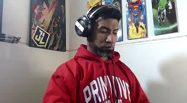 Snapshot of Enriblack92 chatting on December 2, 2024, 1:42 am Enriblack92 online show from December 2, 2024, 1:42 am