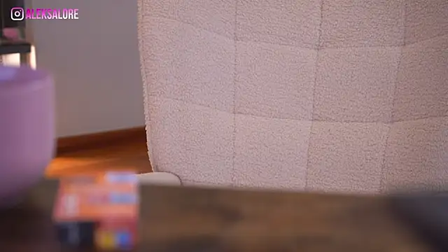 LexieLoree online show from April 24, 2026, 2:46 am