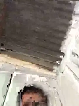 Snapshot of Rickeszz chatting on February 21, 2026, 5:26 pm Rickeszz online show from February 21, 2026, 5:26 pm