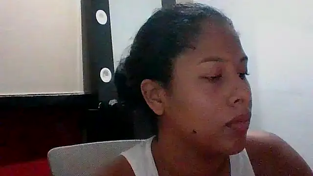 Snapshot of Kitra_New chatting on February 18, 2026, 11:06 am Kitra New online show from February 18, 2026, 11:06 am