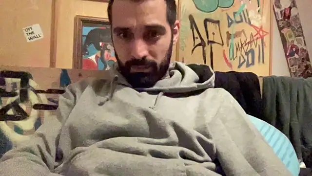 kameray12 online show from December 20, 2025, 10:45 pm