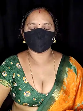 vintage-vibs online show from March 8, 2026, 6:22 pm