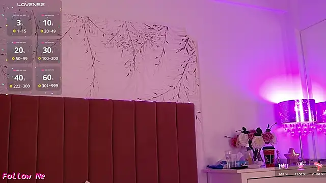 Snapshot of PinkySparks chatting on February 15, 2026, 7:13 pm PinkySparks online show from February 15, 2026, 7:13 pm