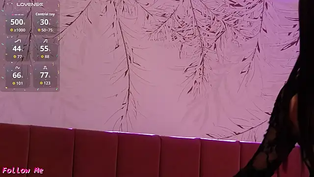 Snapshot of PinkySparks chatting on February 12, 2026, 7:13 pm PinkySparks online show from February 12, 2026, 7:13 pm