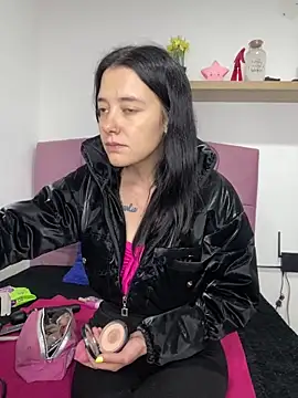 Snapshot of Isabella_21x chatting on March 1, 2025, 12:23 pm Isabella 21x online show from March 1, 2025, 12:23 pm