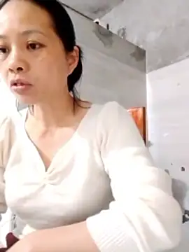 Snapshot of Aninyin22 chatting on March 11, 2026, 12:15 am Aninyin22 online show from March 11, 2026, 12:15 am