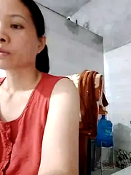 Aninyin22 online show from April 21, 2026, 12:12 am