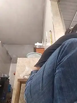 Snapshot of Aninyin22 chatting on March 23, 2026, 1:17 am Aninyin22 online show from March 23, 2026, 1:17 am