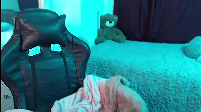 Beamber  online show from February 9, 2025, 1:00 am