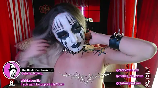 Snapshot of Eloise-brown chatting on April 18, 2026, 7:58 pm Eloise-brown online show from April 18, 2026, 7:58 pm