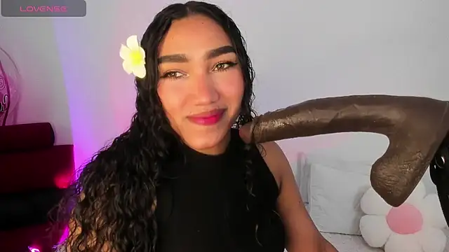 Snapshot of Olivia_fx chatting on April 3, 2026, 8:59 pm Olivia fx online show from April 3, 2026, 8:59 pm