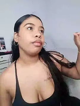 Fanny Klean online show from February 13, 2025, 6:20 am