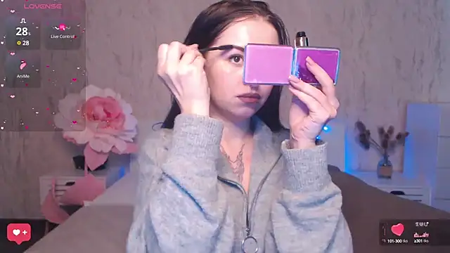 Snapshot of VioletCatt chatting on February 25, 2025, 9:42 am VioletCatt online show from February 25, 2025, 9:42 am