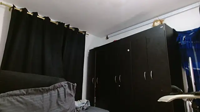 badanyboy online show from November 28, 2025, 11:38 pm