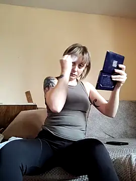 MySweetcum69 online show from November 21, 2025, 10:25 am