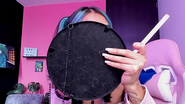 Juanadearco5 online show from September 24, 2025, 2:34 pm