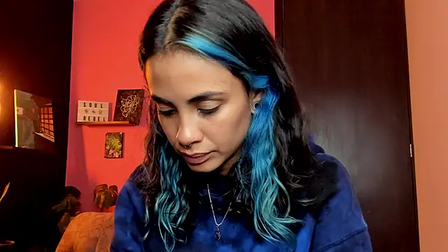 Juanadearco5 online show from October 6, 2025, 11:16 pm