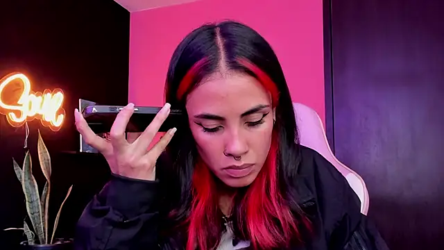 Juanadearco5 online show from September 9, 2025, 2:59 pm