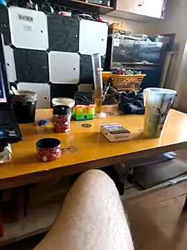 Snapshot of Myckey23 chatting on November 12, 2025, 1:15 pm Myckey23 online show from November 12, 2025, 1:15 pm