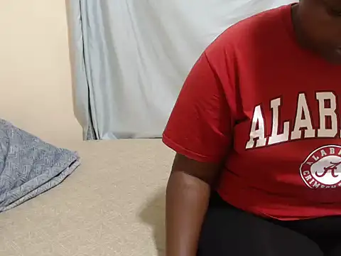 Snapshot of Delicious_bootty chatting on October 4, 2025, 6:26 am Delicious bootty online show from October 4, 2025, 6:26 am