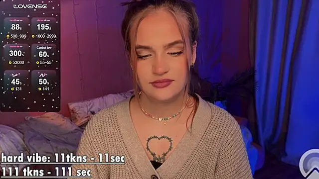 CarolineLovers online show from March 15, 2025, 11:28 pm