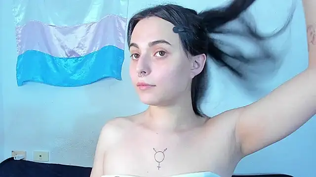Snapshot of elizabethtaylorxxx chatting on July 25, 2026, 1:50 pm elizabethtaylorxxx online show from July 25, 2026, 1:50 pm