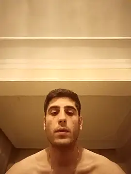 arenn1997 online show from October 30, 2025, 12:31 am