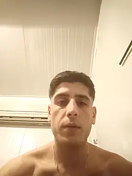 arenn1997 online show from December 4, 2025, 10:09 pm