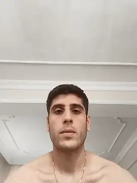 arenn1997 online show from November 3, 2025, 12:09 pm