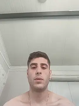 arenn1997 online show from May 23, 2026, 12:04 pm