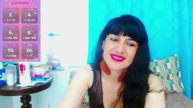 Snapshot of cristina_connor chatting on October 16, 2025, 1:36 am cristina connor online show from October 16, 2025, 1:36 am