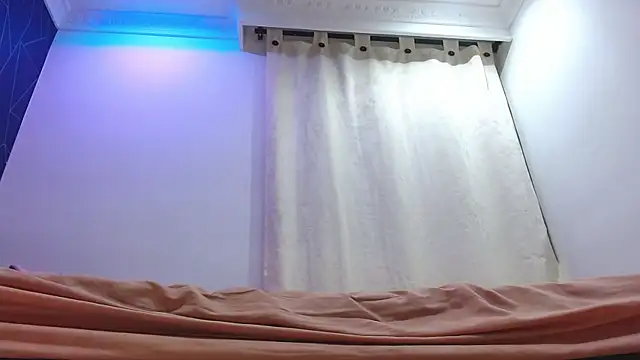 Cataleyalove ADY online show from February 17, 2025, 6:42 am