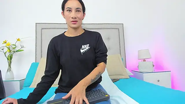 Snapshot of Cataleyalove_ADY chatting on April 10, 2026, 8:16 pm Cataleyalove ADY online show from April 10, 2026, 8:16 pm