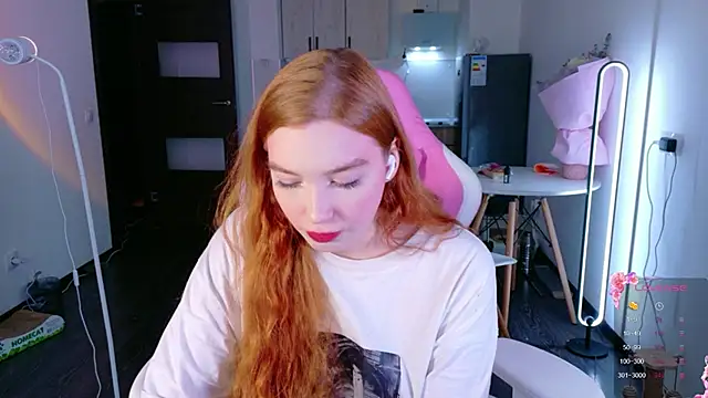 Snapshot of cinnabon_girls chatting on March 16, 2026, 2:21 pm cinnabon girls online show from March 16, 2026, 2:21 pm