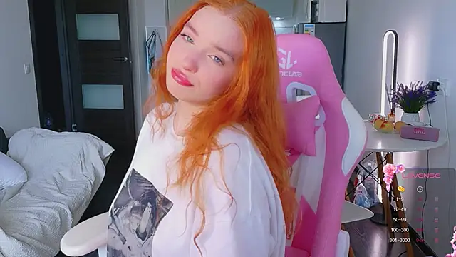 Snapshot of cinnabon_girls chatting on June 15, 2026, 12:38 pm cinnabon girls online show from June 15, 2026, 12:38 pm
