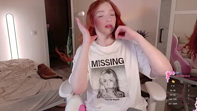 cinnabon girls online show from November 9, 2025, 2:10 pm