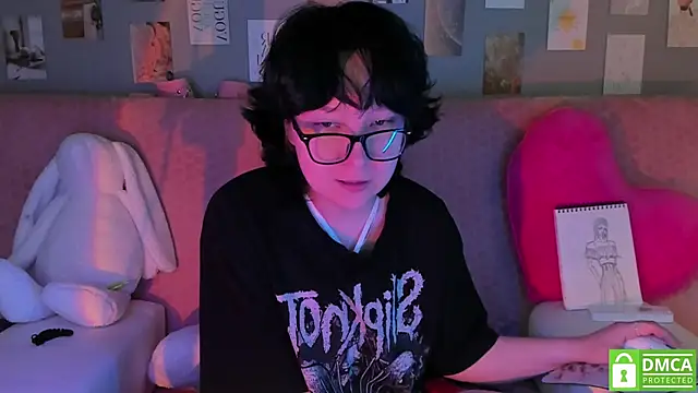 dreamgirllovee online show from March 5, 2025, 2:57 am