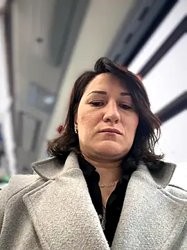 Snapshot of ZhenjaPoledance chatting on October 28, 2025, 8:46 am ZhenjaPoledance online show from October 28, 2025, 8:46 am