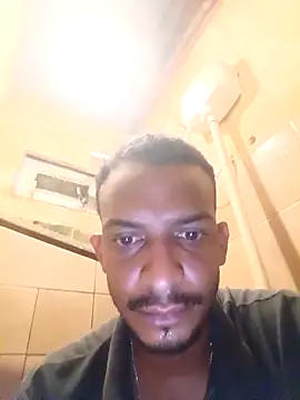 Snapshot of Ursonego chatting on November 20, 2025, 12:55 am Ursonego online show from November 20, 2025, 12:55 am