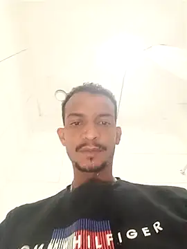 Snapshot of Ursonego chatting on November 8, 2025, 3:10 am Ursonego online show from November 8, 2025, 3:10 am