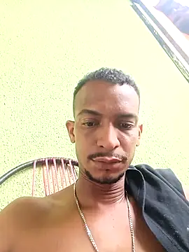 Snapshot of Ursonego chatting on November 9, 2025, 1:37 pm Ursonego online show from November 9, 2025, 1:37 pm