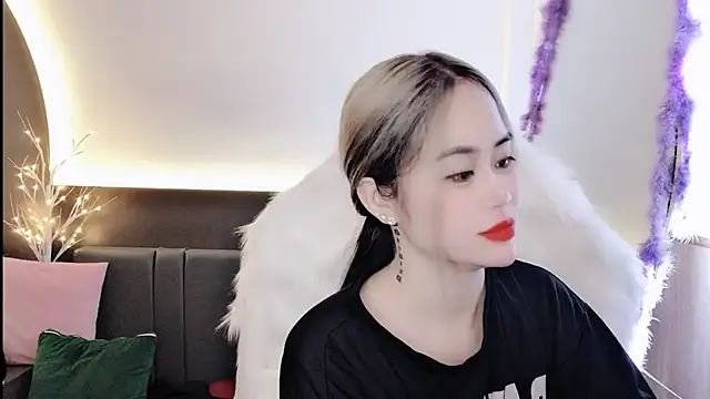 witch-39 online show from February 27, 2025, 8:24 am