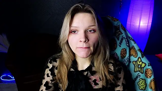 LitaBrom online show from February 23, 2025, 11:11 am